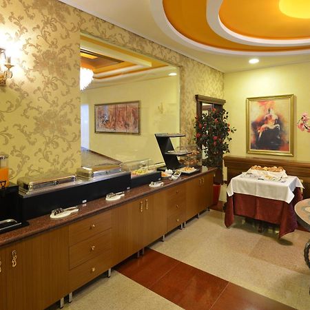Hotel Austria Tirana Exterior photo