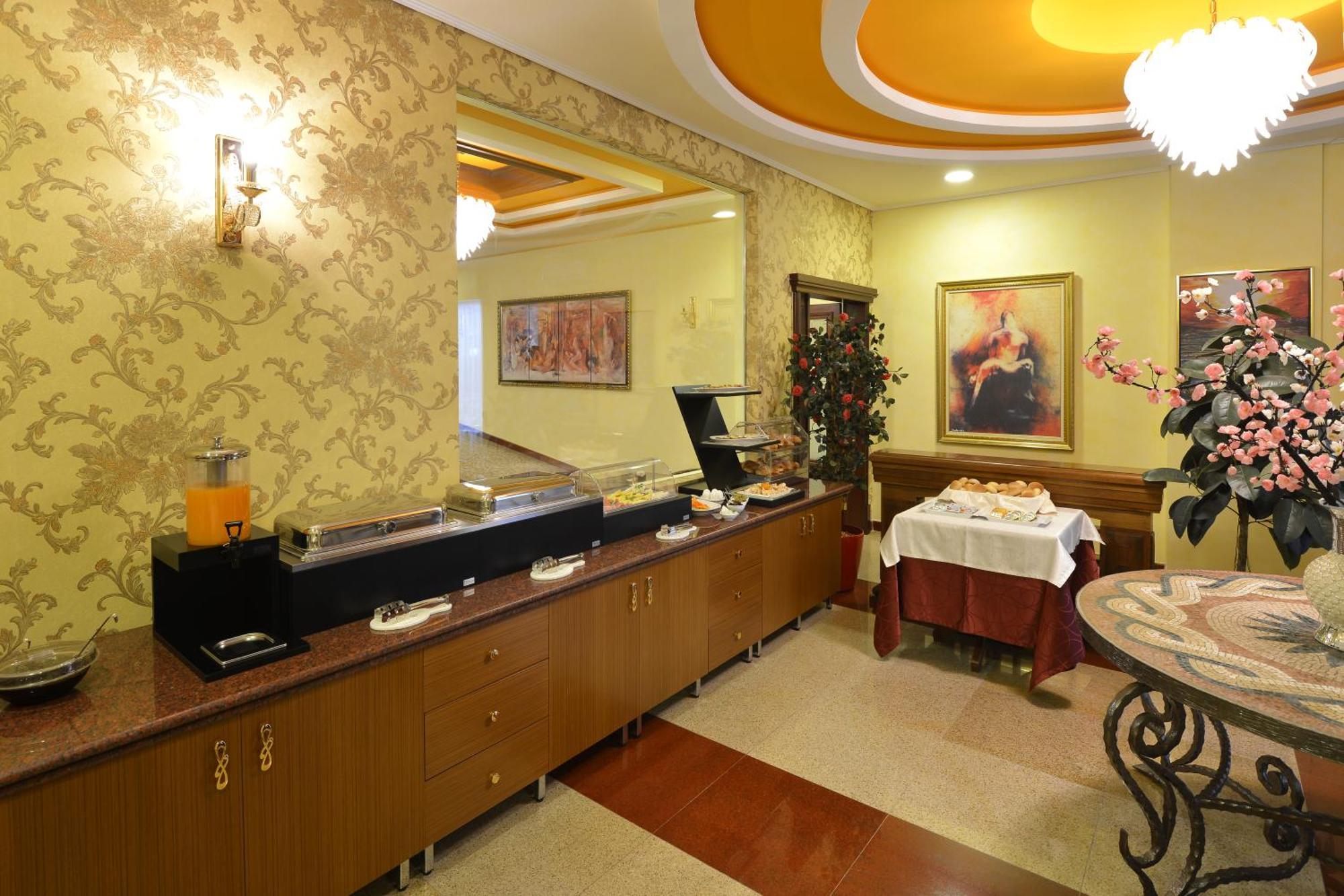 Hotel Austria Tirana Exterior photo