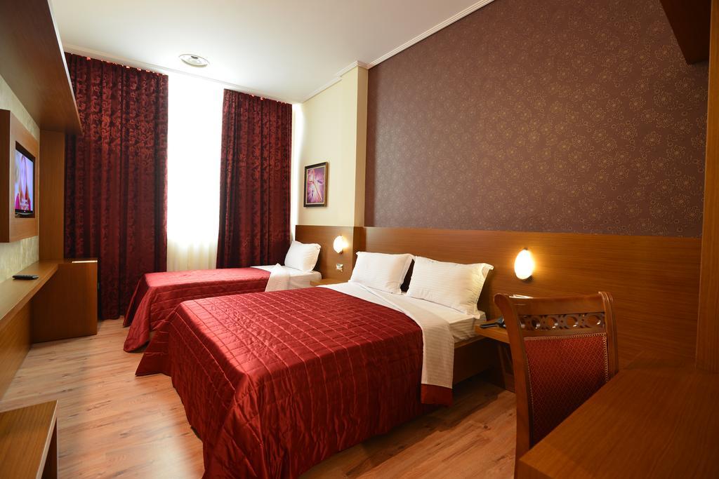 Hotel Austria Tirana Exterior photo