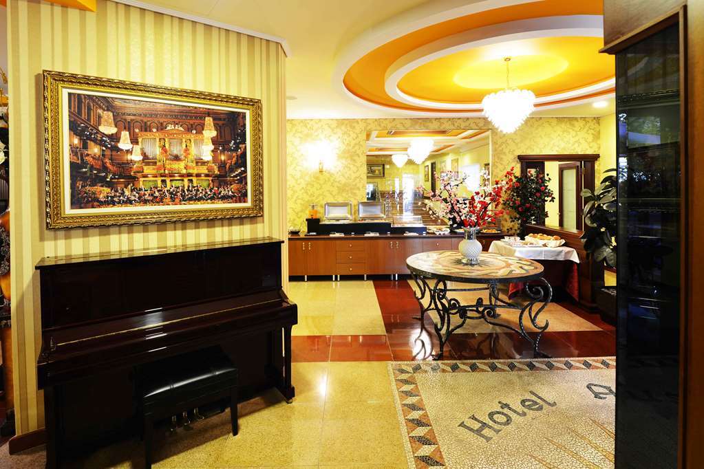 Hotel Austria Tirana Amenities photo