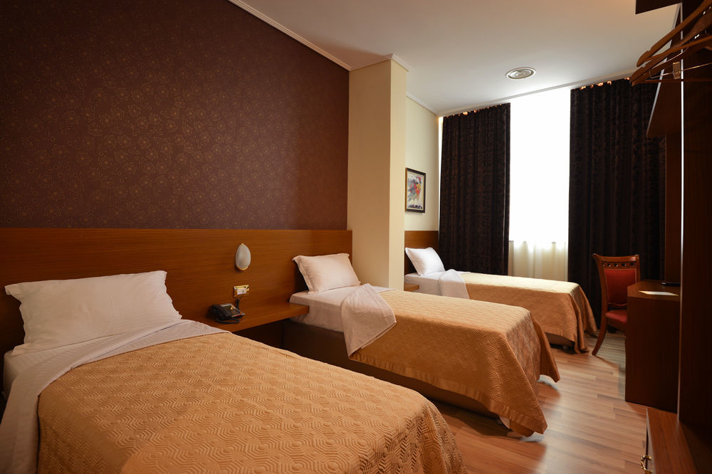 Hotel Austria Tirana Exterior photo