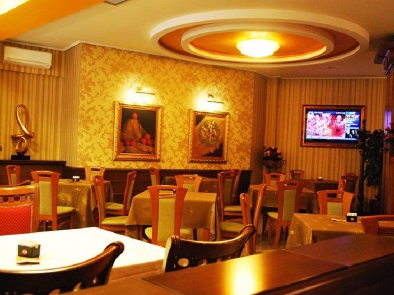 Hotel Austria Tirana Exterior photo